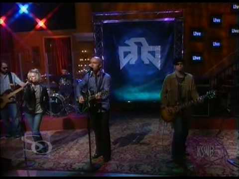 Live - Run away (HQ) @ The Sharon Osbourne Show 2004-03-19