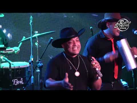 LOS FORASTEROS | Session VIVO | Radio Studio Dance