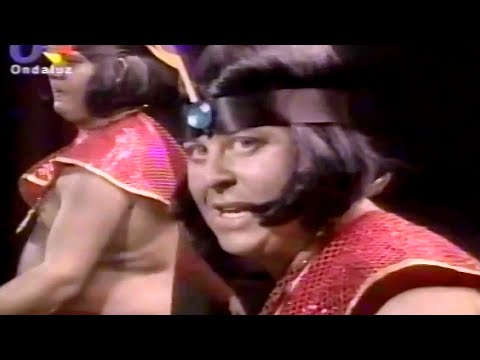 Chirigota LOS AZTECAS: COLORAO Y CON ASIENTO, Preliminares - Carnaval de Cádiz 2003