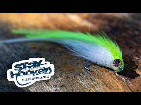 Ahrex - Cuda Flatwing - tied by Mathias Ibsen