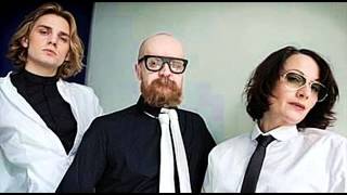 Bodies Without Organs - Sunshine In The Rain (Italo Extended Mix By Tobias Bernstrup)