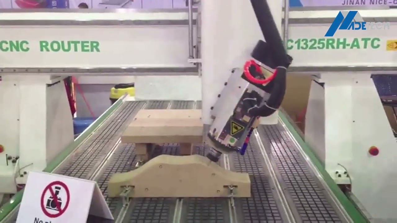 Vídeo Centro Nesting CNC 4º Eixo Modelo Versa