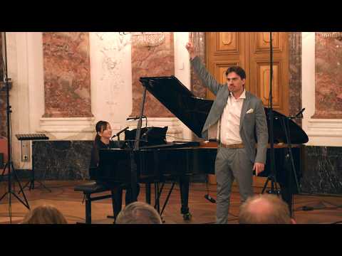 Ljubomir Milanović sings Ach, wir armen Leute from Hänsel und Gretel Thumbnail