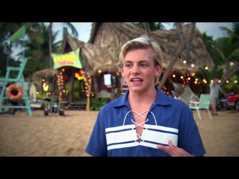 Teen Beach Movie ('Mack's Story' On the Set)