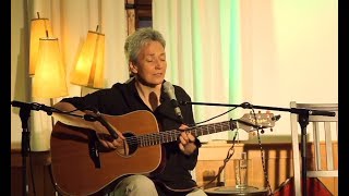 Annett Kuhr:  "September" - live in Michael Lutzeiers Musiksalon, Dießen a. Ammersee