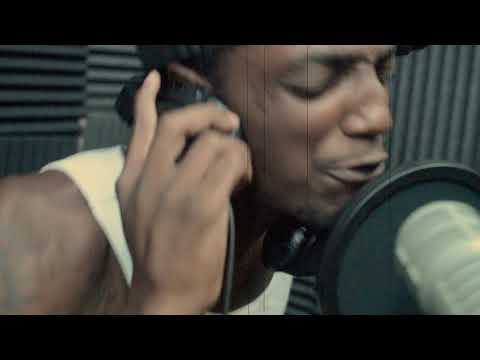 Look Alive Freestyle - Stizzy Stain A.K.A Mister Stain