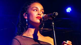 Jorja Smith - &quot;Goodbyes&quot; (Live in Boston)