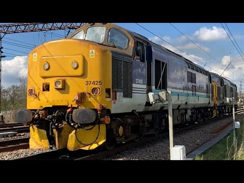 Class 37425 and 37422 thrash