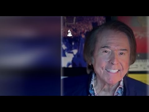 La Academia Latina de la Grabación nombra a Raphael ‘Persona del Año 2025’