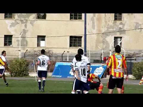 Jorge Newbery de Comodoro Rivadavia 1 - Cruz del Sur de Bariloche 1