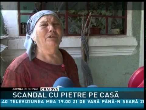scandal cu pietre pe casa