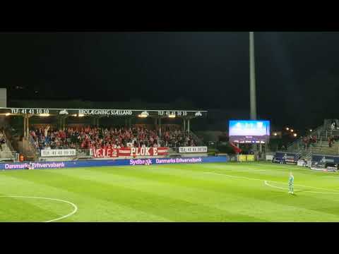Vejle BK fans på Lyngby Stadion 22.09.2023