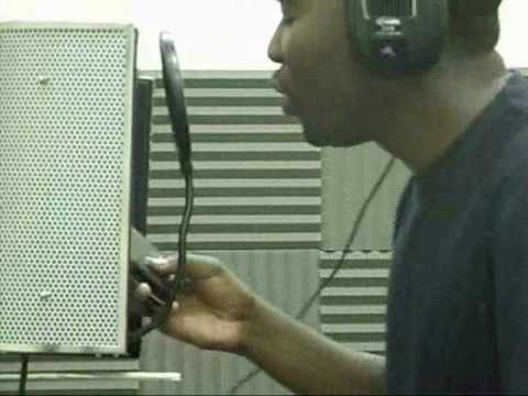 THE WOODS TV - TRIGGADON FT SOPHIA MAY - CHASING YOUR DREAMS