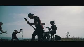 Dry Your Eyes - No Waves Left (Official Music Video)