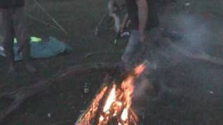 preview picture of video 'Wild camping lighting the Fire'