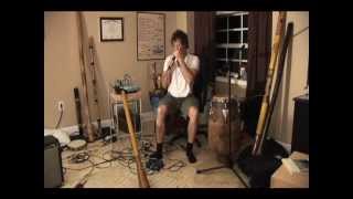 Beatboxing Slide Didgeridoo with the Digital Caveman
