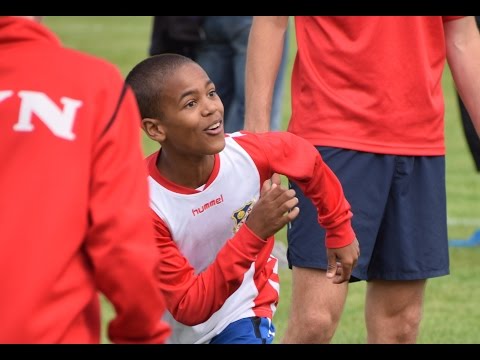 Footballskills Oscar Bobb