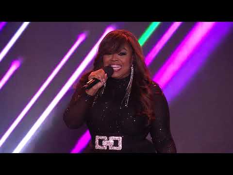Shanice performs I Love Your Smile live at the 55th NAACP Image Awards Gala
