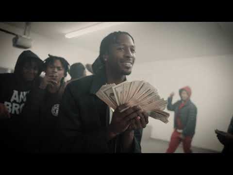 Ricky Ricardo "Beating down the block" ( Official Music Video)