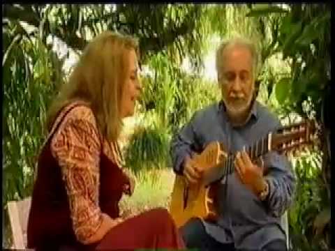 Wanda Sa & Roberto Menescal perform O Barquinho