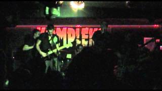 KOMPLEKS K feat. SLY - Triba tripa (live)