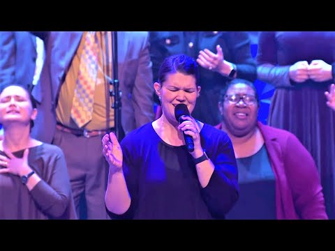 "APRI IL CAMMINO" / WAY MAKER/  CAMINHO NO DESERTO (SINACH JOSEPH)  MUSICA CRISTIANA IN ITALIANO