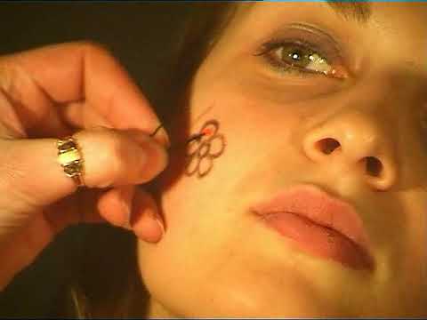 Teātra trupas "Trešais variants" himna