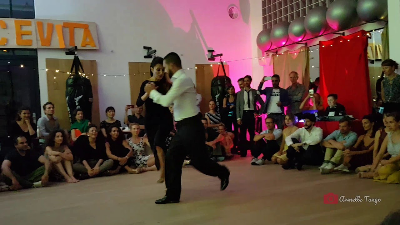 Javier Rodriguez & Moira Castellano ❤ Recuerdo (Ricardo Tanturi) @ Paris - La Milonga Dolce Vita