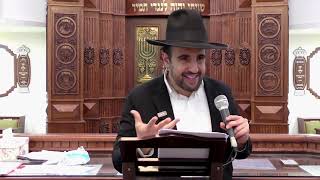 הרב מאיר אליהו | סוד שיר השירים | משכן יהודה - ה׳תשפ״ה (הרב מאיר אליהו) - התמונה מוצגת ישירות מתוך אתר האינטרנט יוטיוב. זכויות היוצרים בתמונה שייכות ליוצרה. קישור קרדיט למקור התוכן נמצא בתוך דף הסרטון