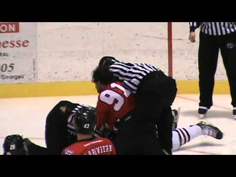 Mike Varhaug vs Hubert Poulin