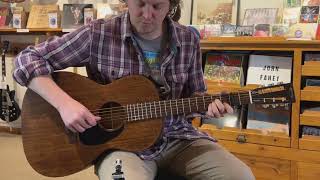 Video thumbnail for Fingerpicking An All-Mahogany Martin 000-15SM by Telluride Music Co.