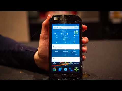 The Cat S41 Phone is Built Like a Tank, Take Pics Underwater