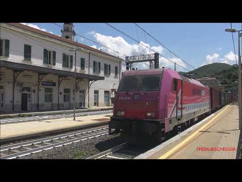 E.483 OCEANOGATE CON MERCI TRANSITA A RONCO SCRIVIA. (GE) SAB.  10 - 7 - 2021.