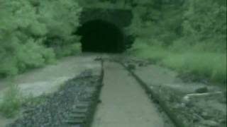 preview picture of video 'Vosburg Tunnel upper end June 28, 2006'