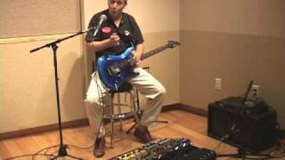 Video thumbnail for Seymour Duncan Deja Vu Tap Delay - Sweetwater GearFest '09 Exclusive Demo by Sweetwater