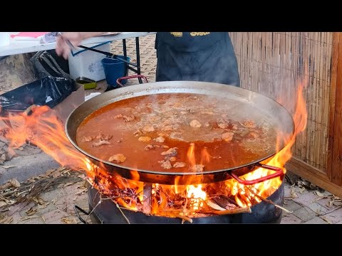 Paella Valenciana a fuego de leña