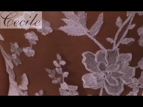 Wahnsinn: Der Rückenausschnitt des Jahres?