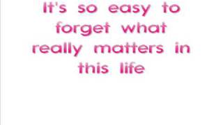 Just A Girl - Hannah Montana with lyrics