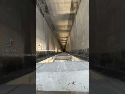 Big metal thing don’t know what is #lol #meme #comedy #broom #comments #likeforlikes #sub40