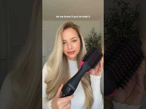 How to achieve the salon blowout at home with the Revlon One-Step Hair Dryer and Volumizer.