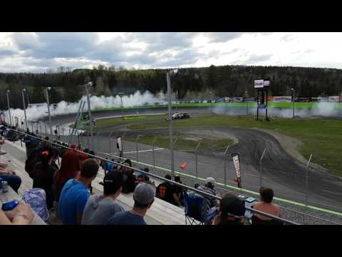 DMCC 2016 Vallée-Jonction Insane drift and smoke !!!!