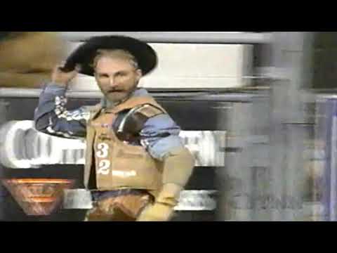 Scott Breding vs Grumpy - 97 PBR Billings (88 pts)