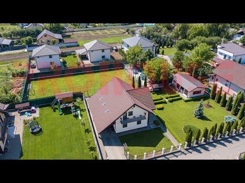 Domeniu superb - vila S+P+M si teren — Video