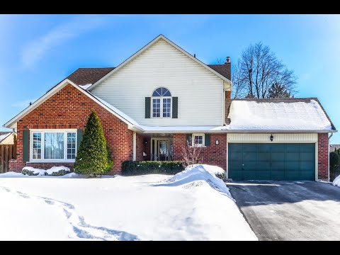 8 Wadsworth Circle Brampton