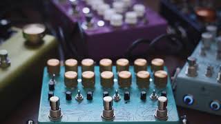 Video thumbnail for VFE Klein Bottle, Strymon Volante, Montreal Assembly Purpll, & Chase Bliss Thermae / Blooper by Wander.Wonder