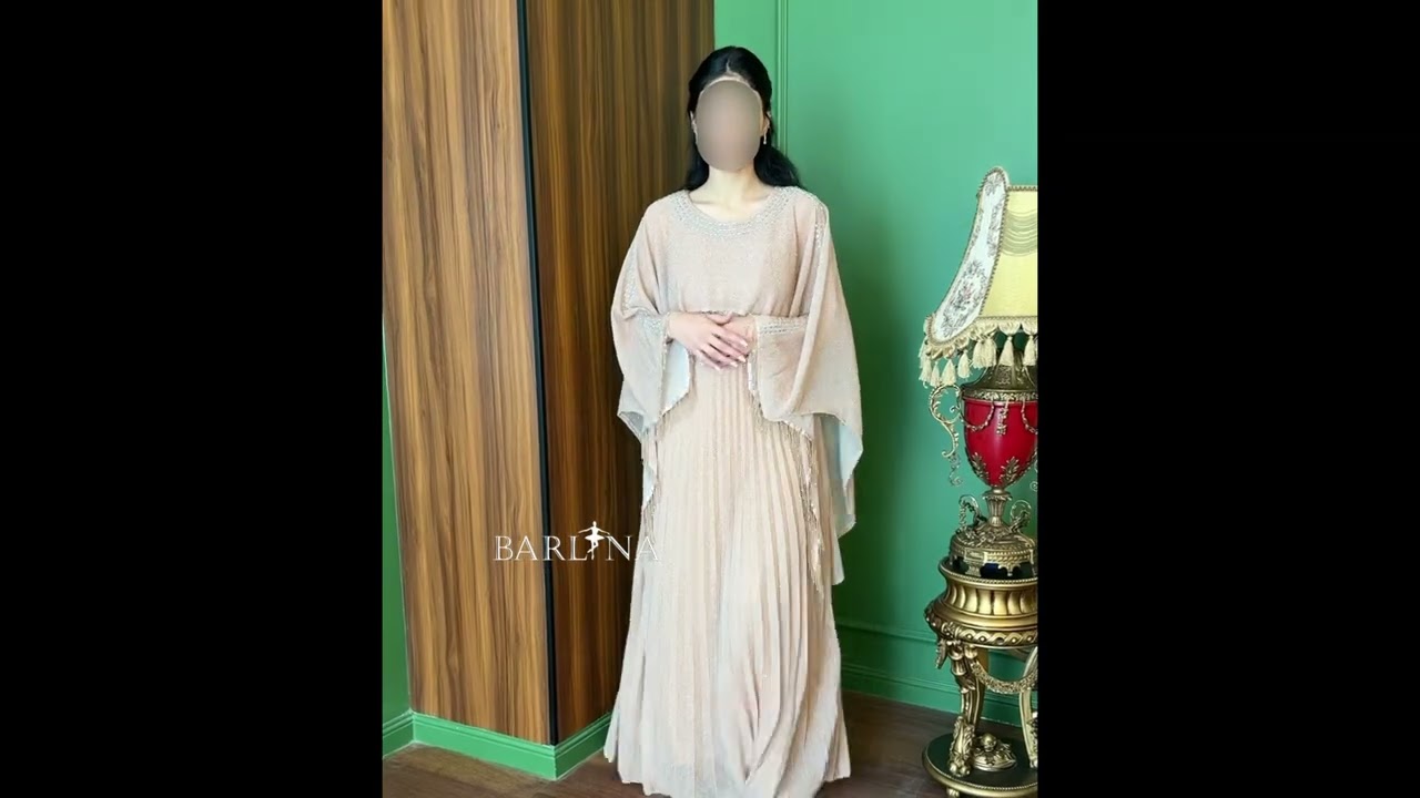 جلابية بيج ناعمة بطبقات متداخلة - XL
