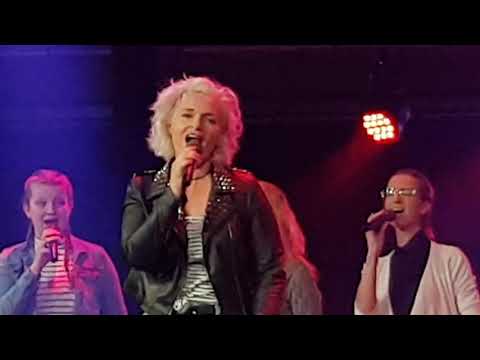 Basis cc - Earth Song