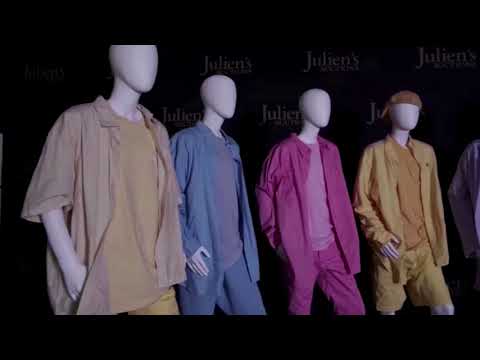 BTS「ダイナマイト」衣装、オークションで16万2000ドルで落札 (BTS 'Dynamite' costumes sell for $162K at auction)