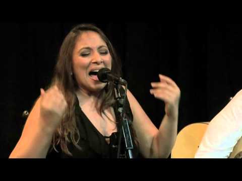 CASA PATAS EN VIVO 10   PELLIZCOS FLAMENCOS MONTSE CORTES