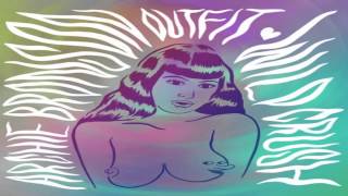 archie bronson outfit - sweat & flow dreams